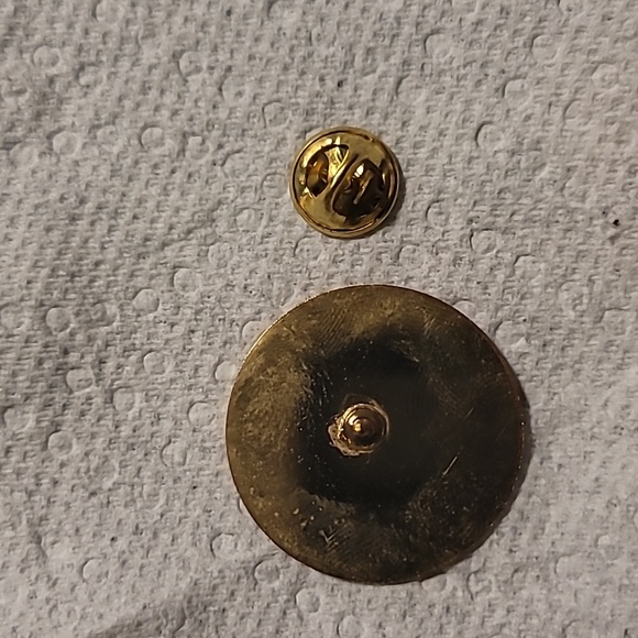 Little League 50th Anniversary Pin - Picture 3 of 3